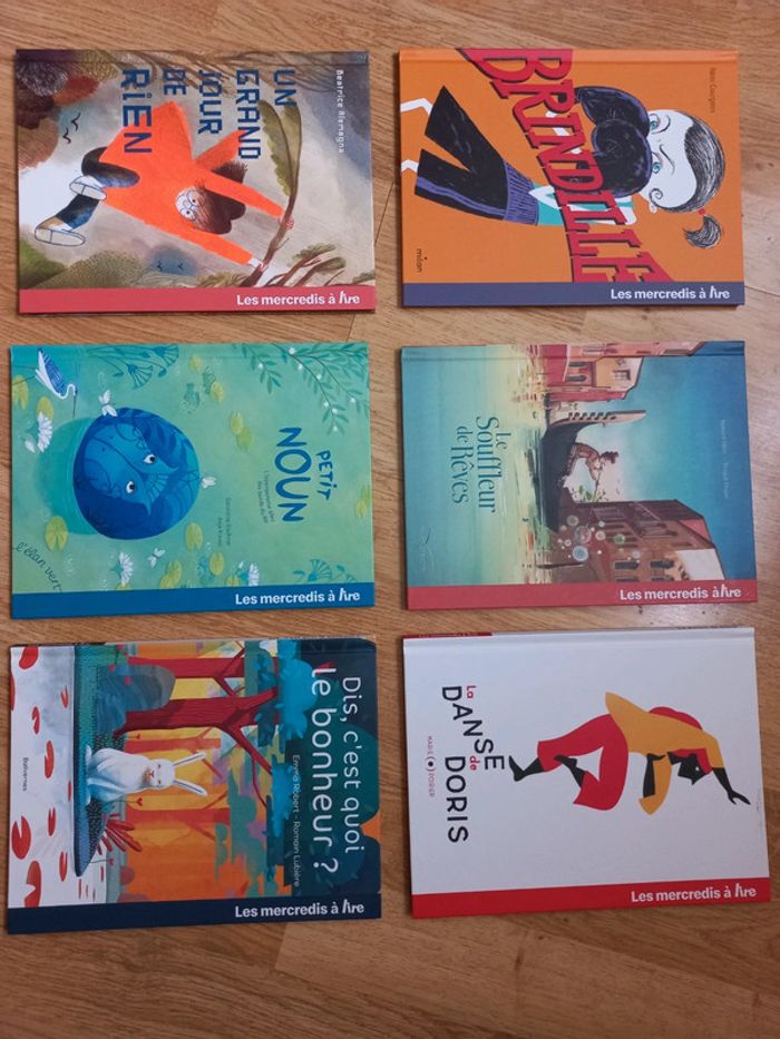 Lot de 10 livres d'histoires comme neuf - photo numéro 3