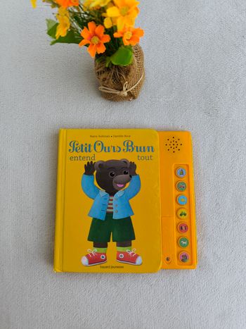 Livre sonore Petit Ours Brun entend tout