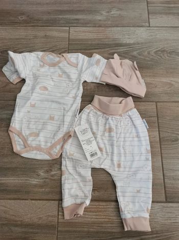 Ensemble 3 pièces body, pantalon et bonnet beige rosé Baby sweets Taille 74