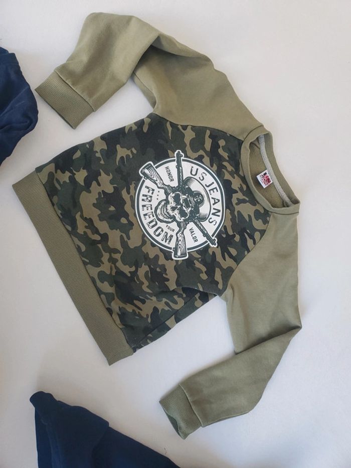 Lot Pulls 5 ans - photo numéro 8