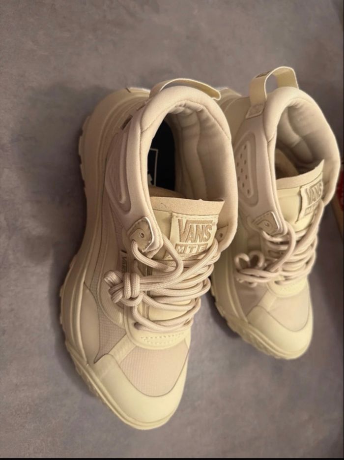 VANS beige - photo numéro 2