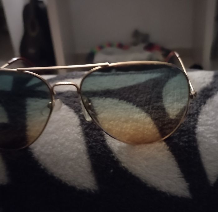 Lunette de soleil en très bon état