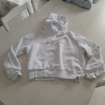 Sweat avec capuche