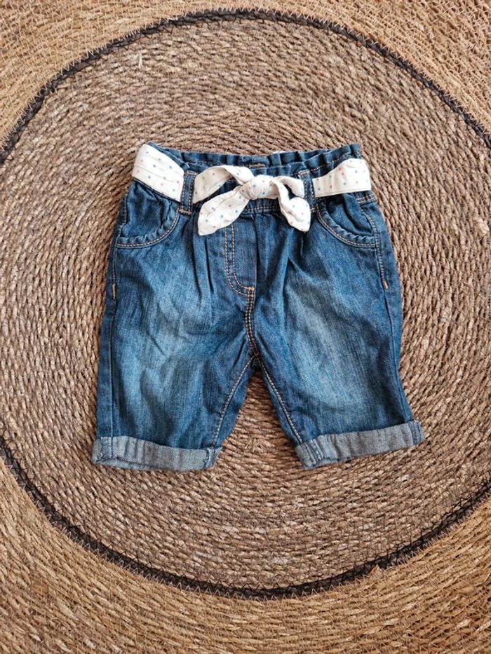 Joli short en jean ObaÏbi taille 6 mois