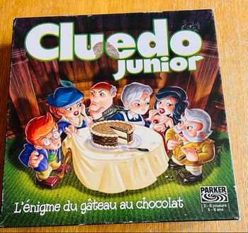 Cluedo junior - l énigme du gâteau au chocolat