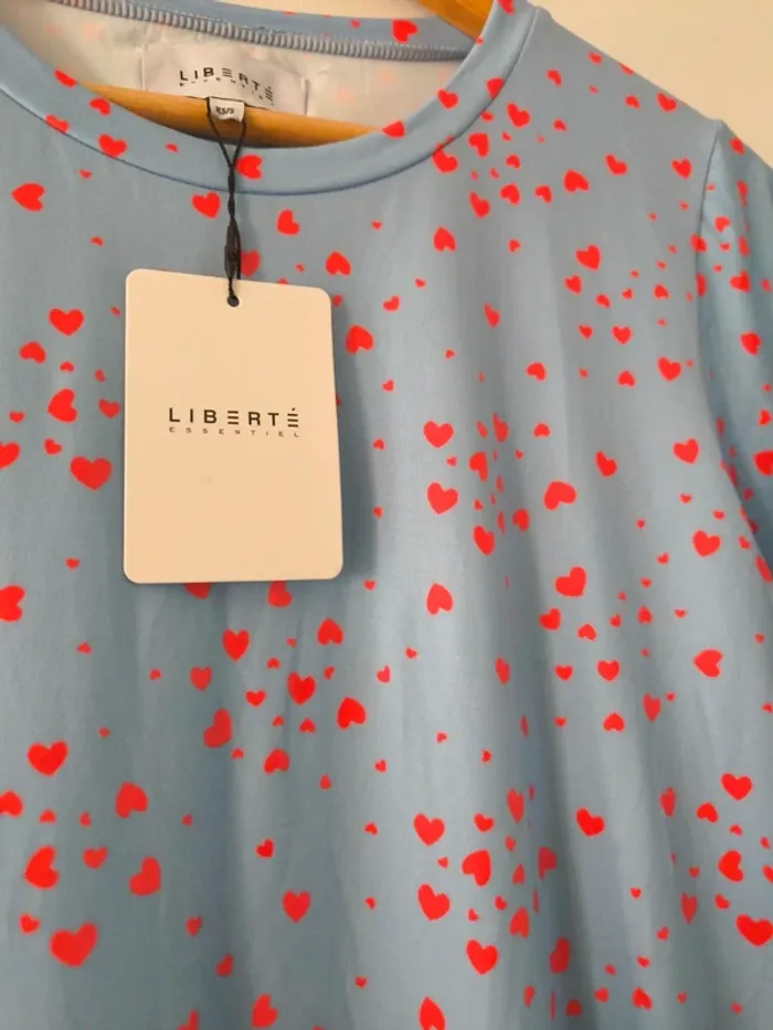 Robe t shirt alma taille xs-S neuve liberté - photo numéro 2