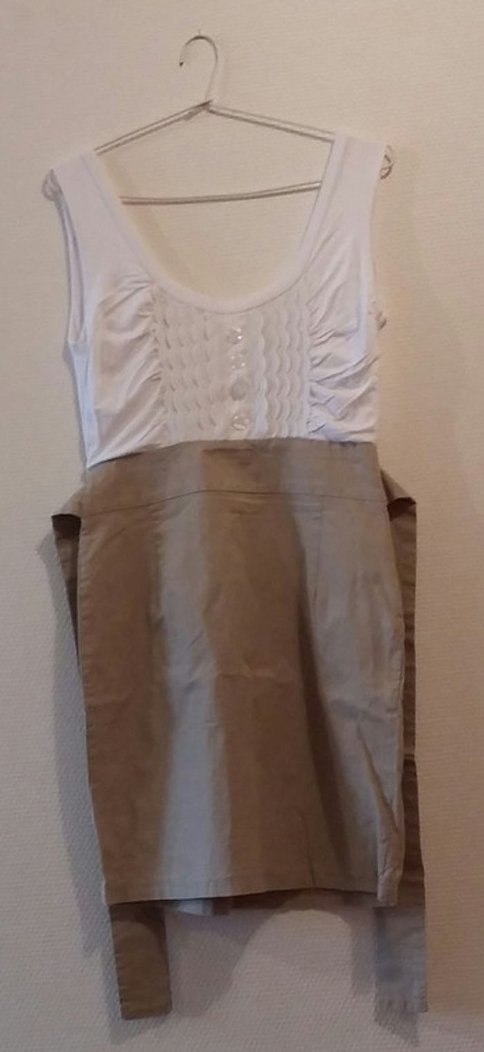 Robe Noire et beige - photo numéro 5