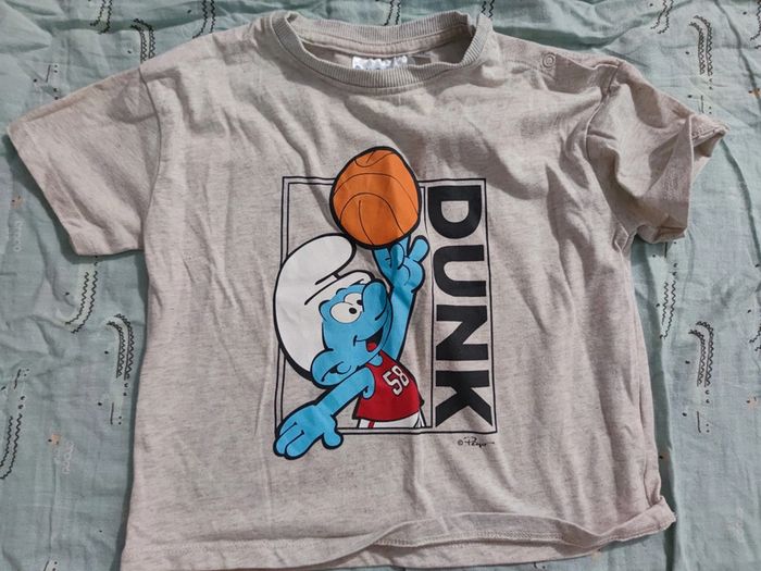Ensemble t-shirt et short Schtroumpf basketteur T.24 mois - photo numéro 3