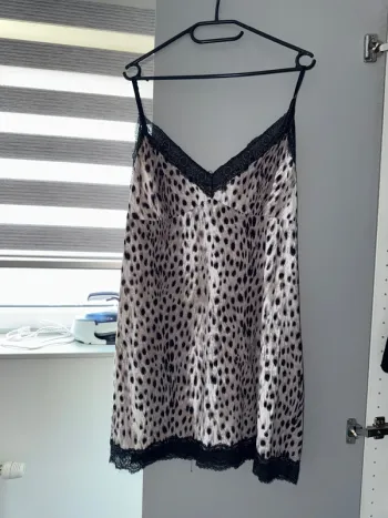 Nuisette leopard taille xl