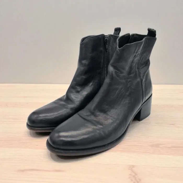 Crickit paire de bottines femme * pointure 40 *