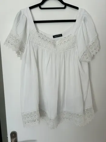 T shirt dentelles