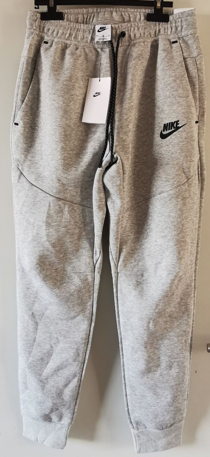 Jogging Nike Tech Fleece
