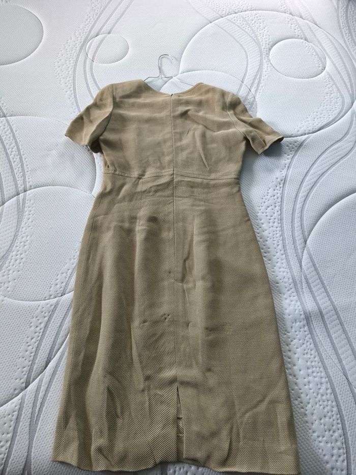 Robe beige - photo numéro 4