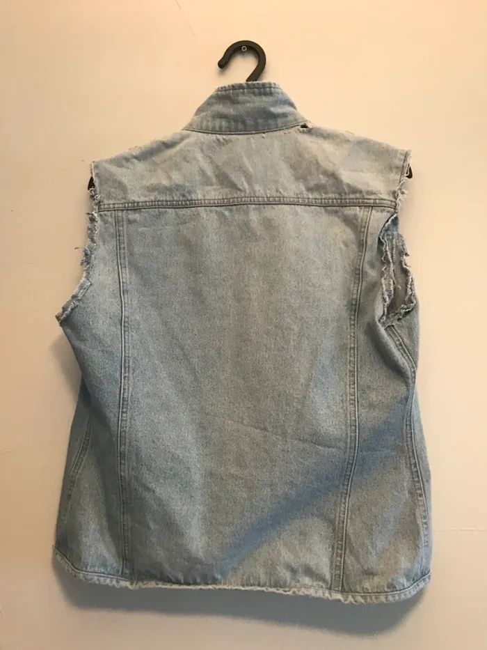 veste en jean sans manche - photo numéro 2