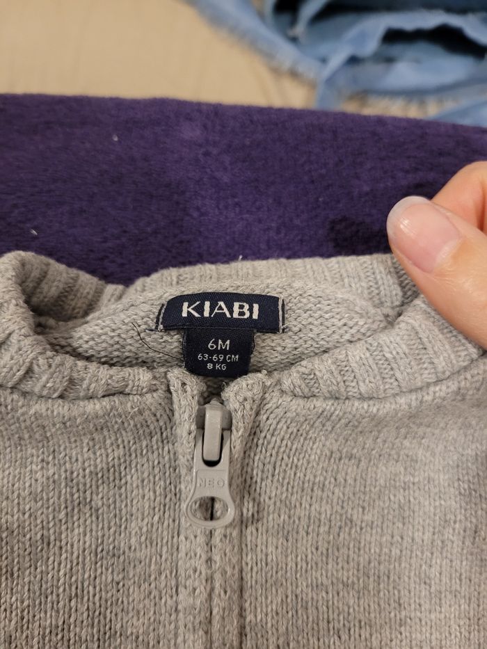 Gilet zippé 6 mois - photo numéro 3