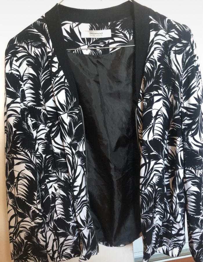 Veste Bomber fleur Promod T36/38 - photo numéro 2
