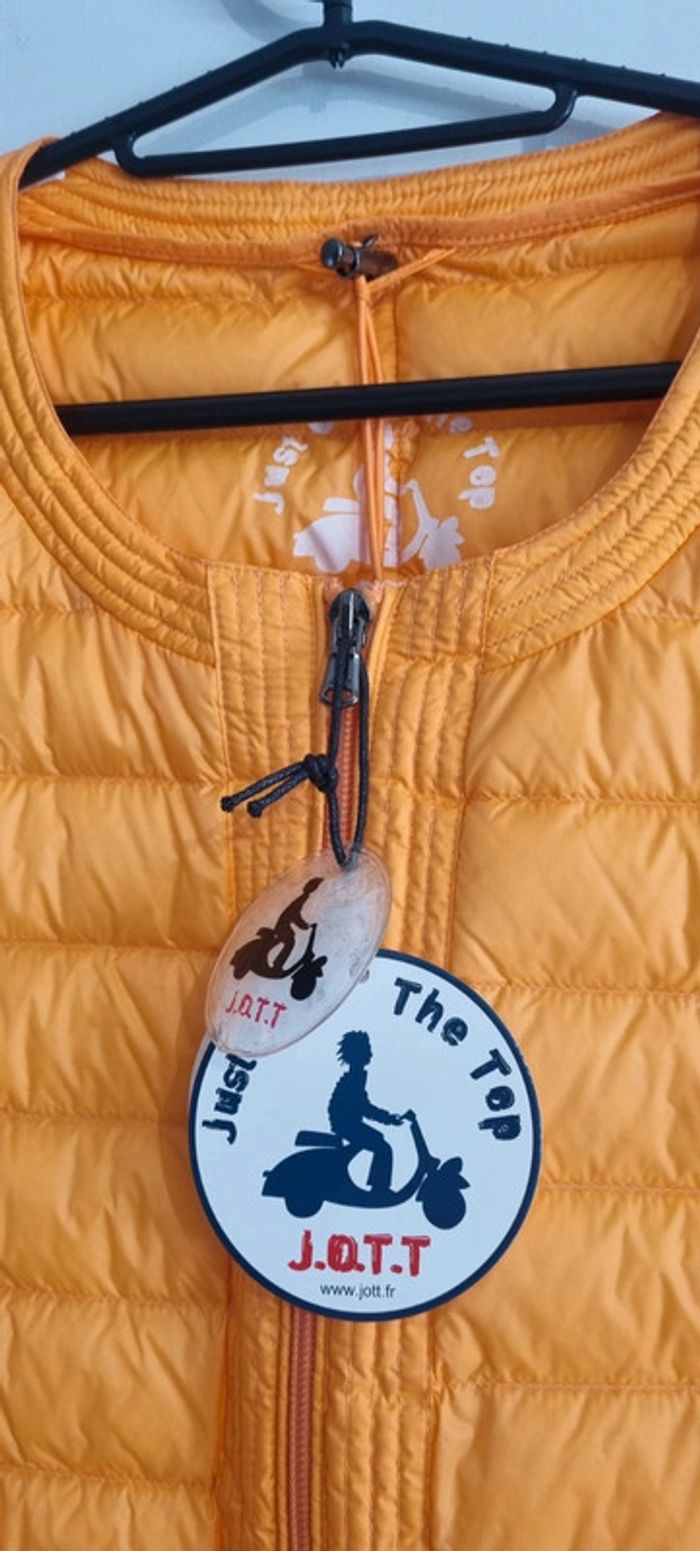 Veste cintrée Jott neuve - photo numéro 3