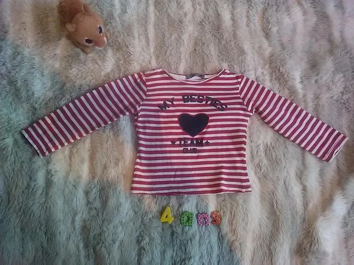 T-shirt fille marin à manches longues 4 ans- TQF Collection-2 vêtements achetés le 3ème offert