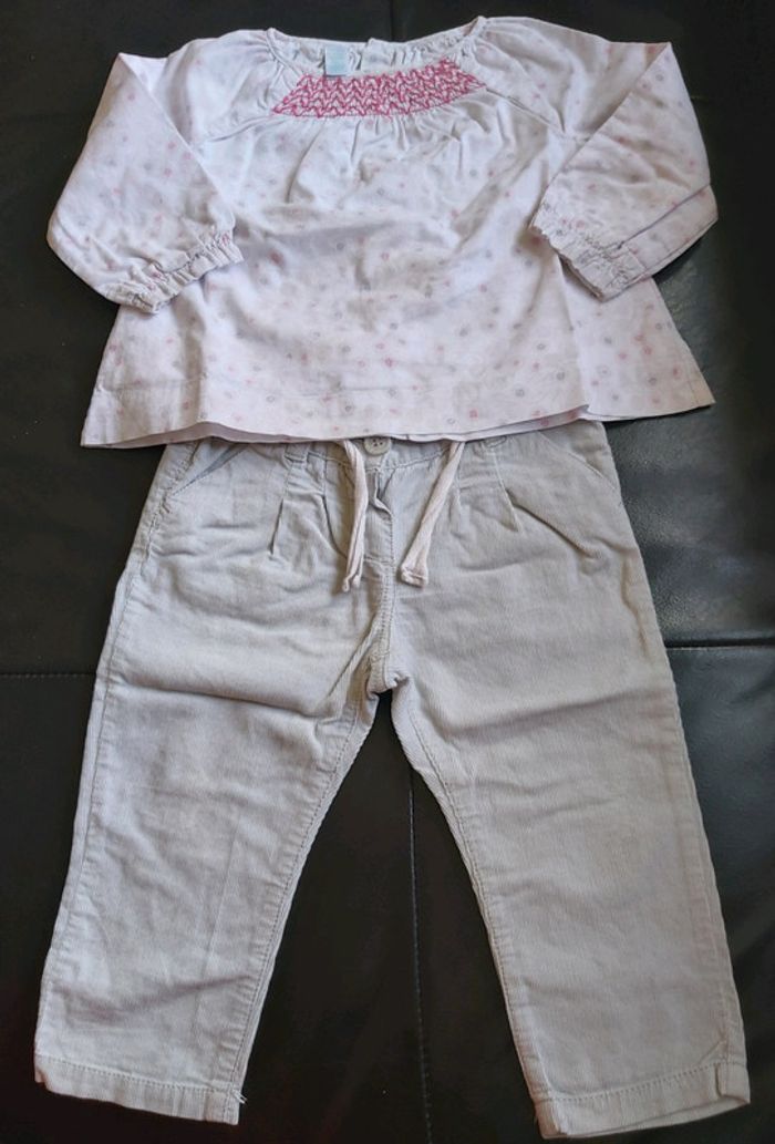 Ensemble chemisier manches longues et pantalon fille 12 mois en très bon état (78)