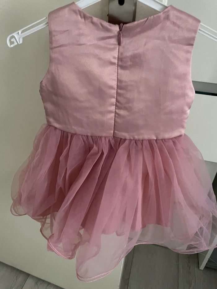 Robe bébé fille 6 mois neuf avec étiquette - photo numéro 3