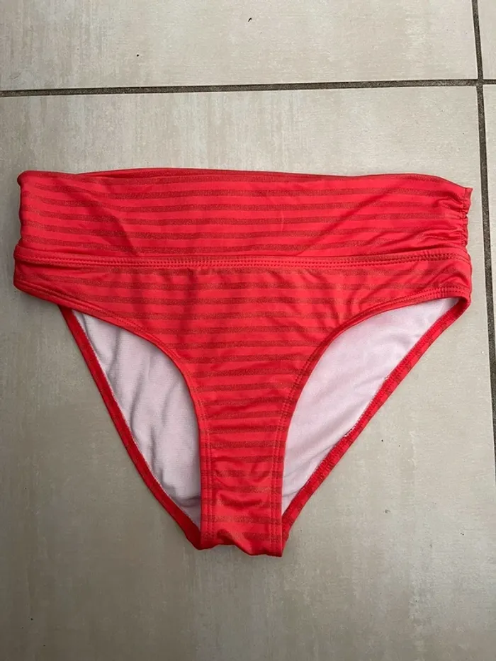 Maillot de bain 2 pièce corail et doré taille M 38 - photo numéro 6