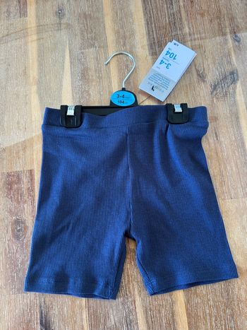 Cycliste bleu
