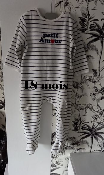 Pyjama rayé Kiabi 18 mois