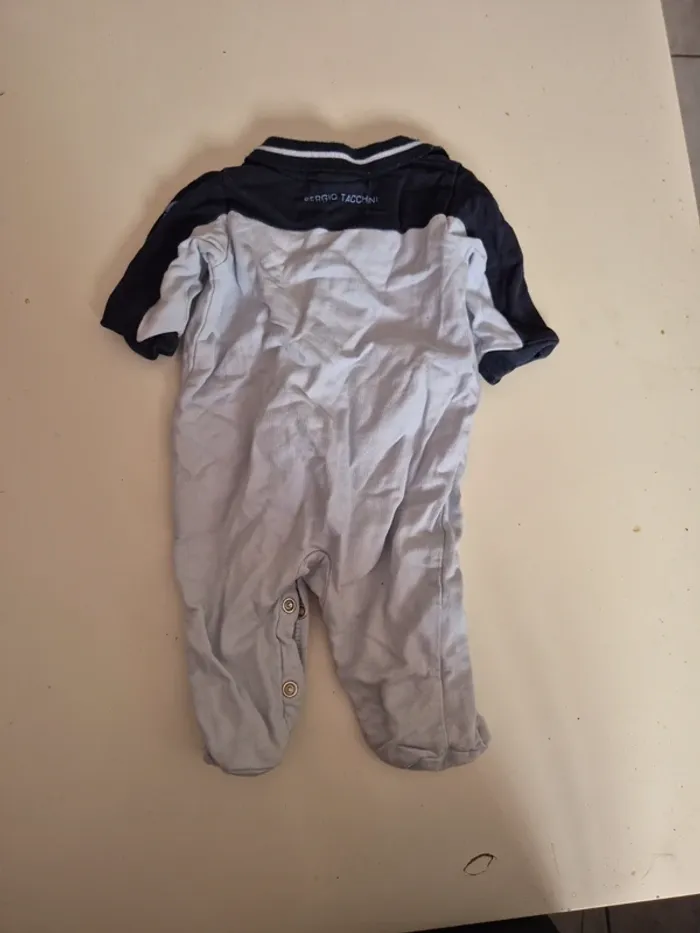 Pyjamas fin 1 mois - photo numéro 3