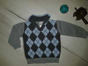 Pull c&a garçon 3 ans excellent état jacquard