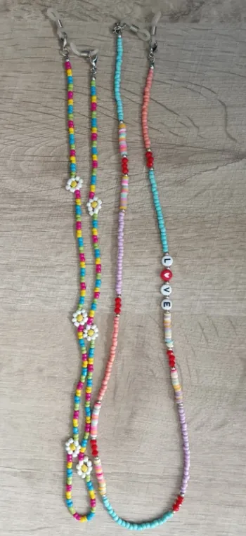 chaines de lunettes