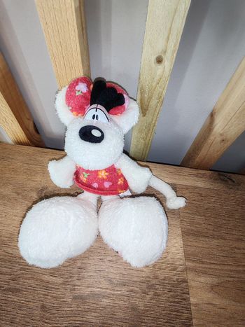 Peluche diddl robe rouge