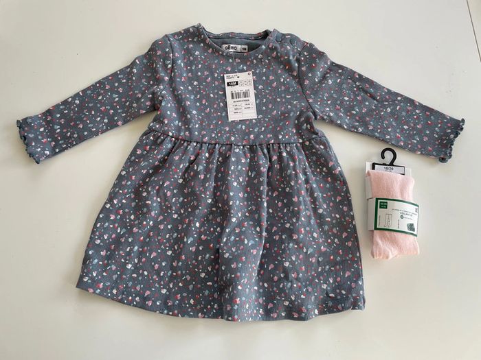 Robe et collant bébé fille