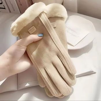 Géant tactile crème