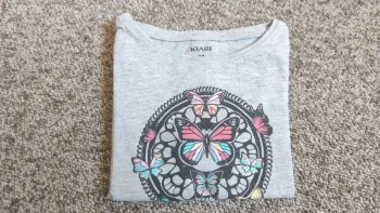 Tee-shirt 3 ans (taille petit)