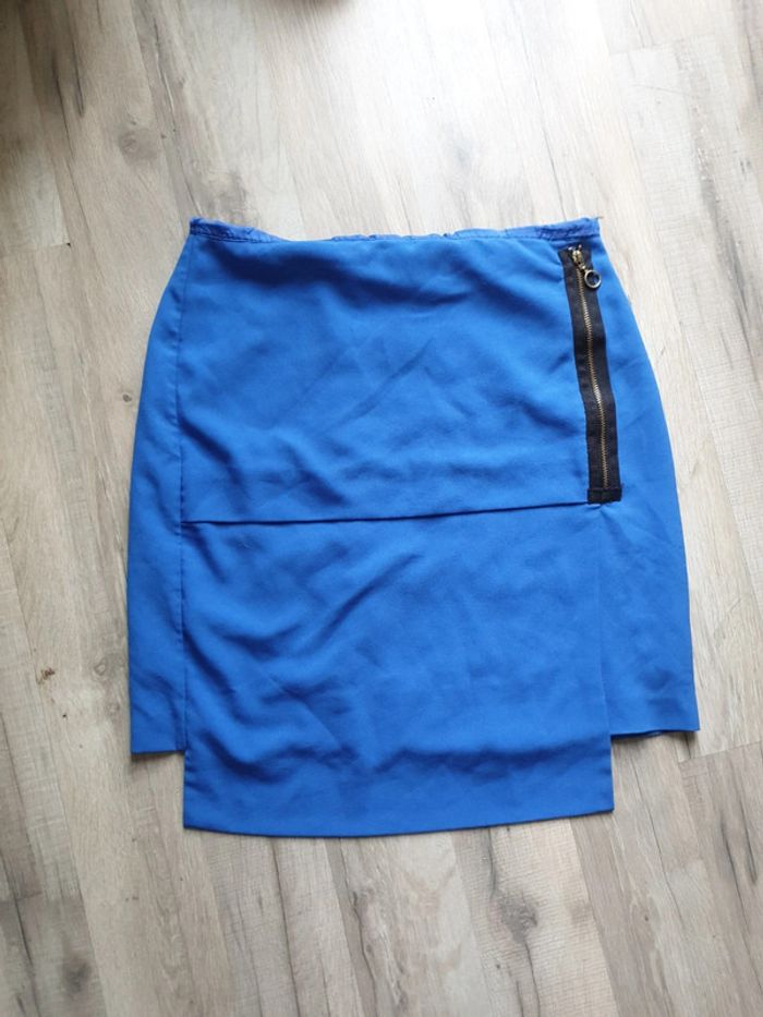 Jupe asymétrique bleu roi