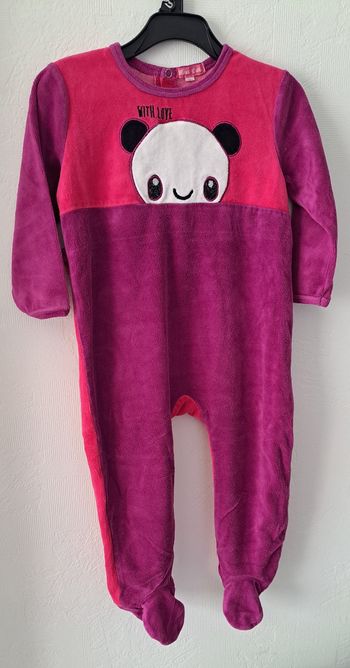 Beau pyjama neuf 2 ans