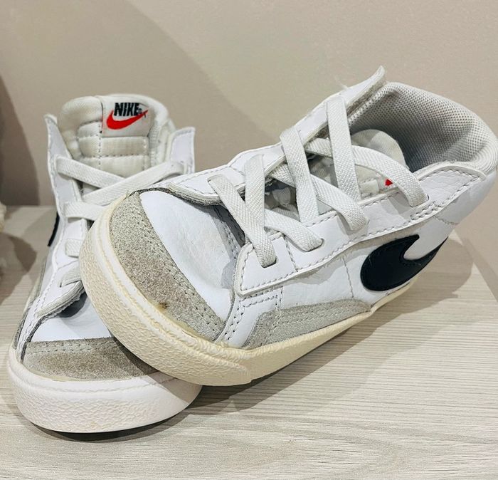 Baskets Nike Blazer Mid mixte - pointure 23,5 - photo numéro 11