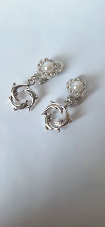 Boucles d’oreilles à clips dauphins argentés
