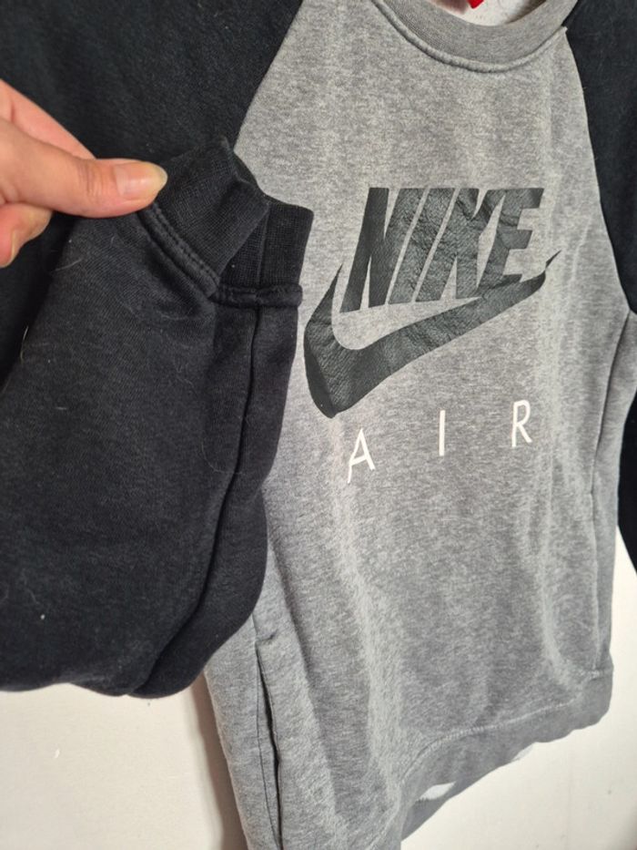 Pull Nike air taille XS - photo numéro 6