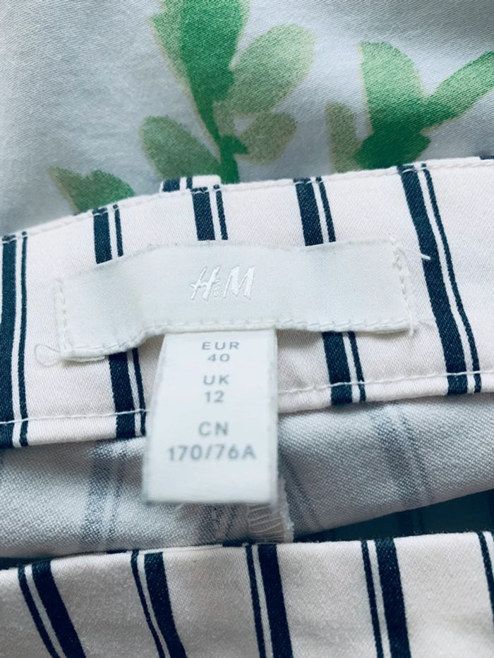pantalon rayé marine et blanc de H&M taille 40 bientôt l’été - photo numéro 3