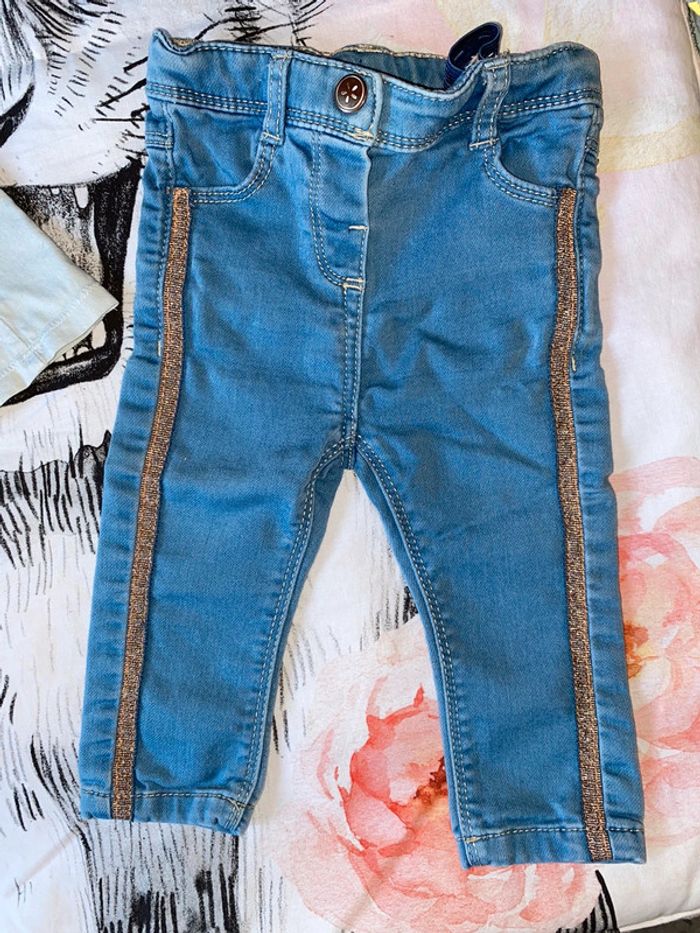 Ensemble pantalon legging jeans et t-shirt, taille 9 mois, marque DPAM et Tape à l’œil. - photo numéro 4