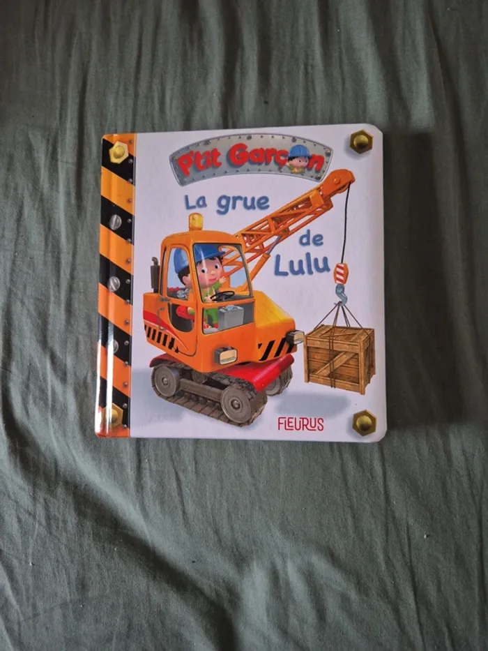 Livre ptit garçon la grue de lulu