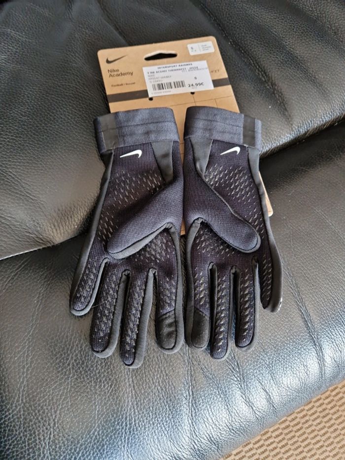 Gant de foot - photo numéro 2