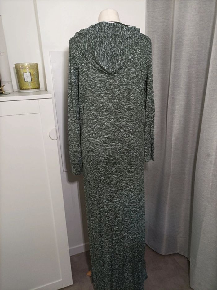 Robe longue capuche - photo numéro 6