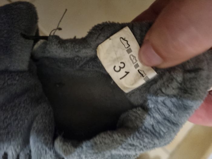 Chaussons requin 31 - photo numéro 3