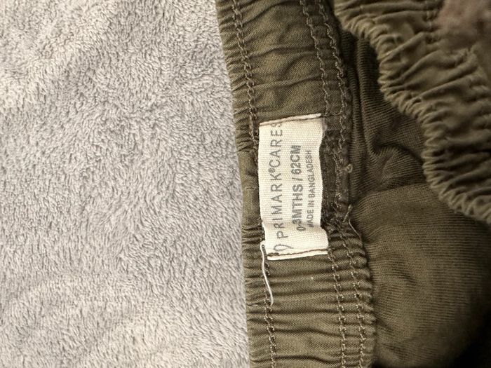 2 pantalon cargo et un jean - photo numéro 11
