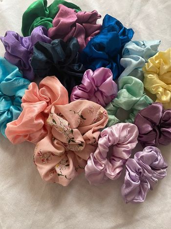 Lot de 15 élastiques multicolores