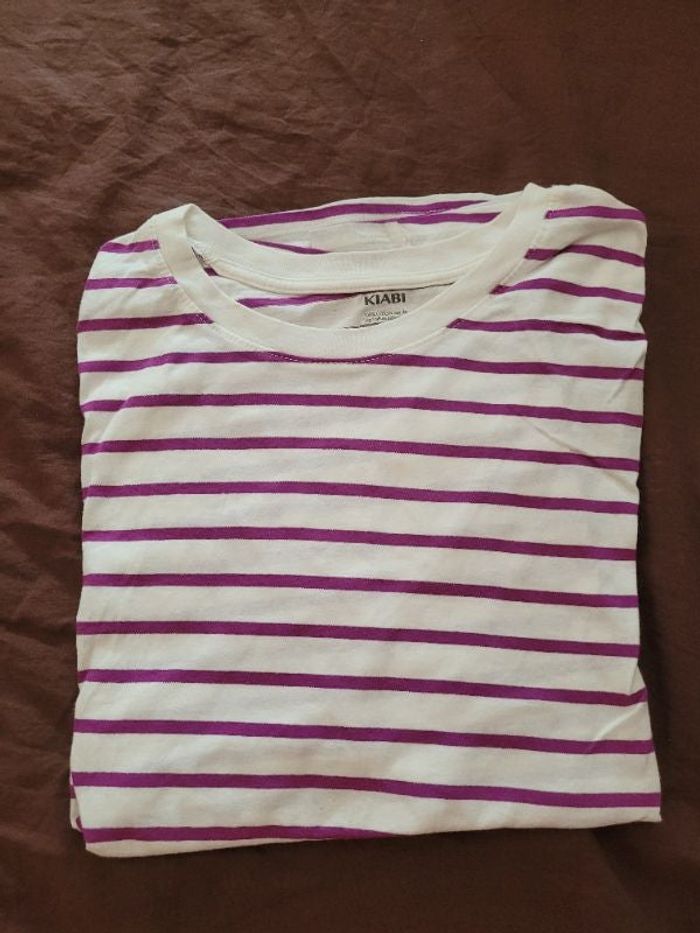 T-shirt marinière blanc et violet
