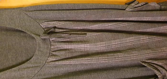 Tunique grise - photo numéro 3