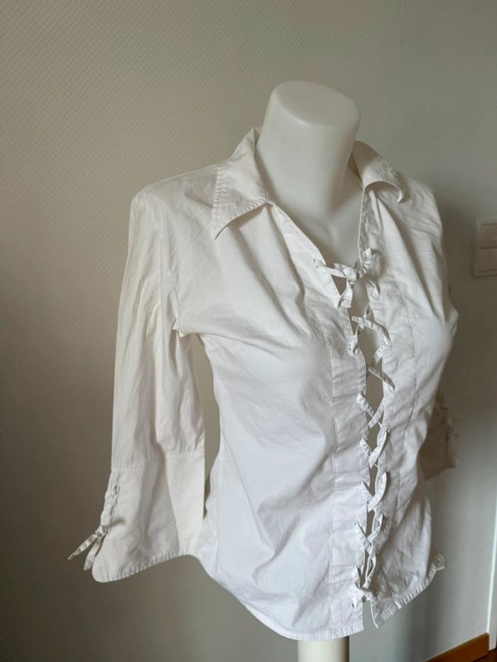 Blouse blanche caroll taille 36 en bon état - photo numéro 2